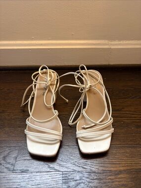 Unisa White Lace-Up Square Toe Strappy Sandals